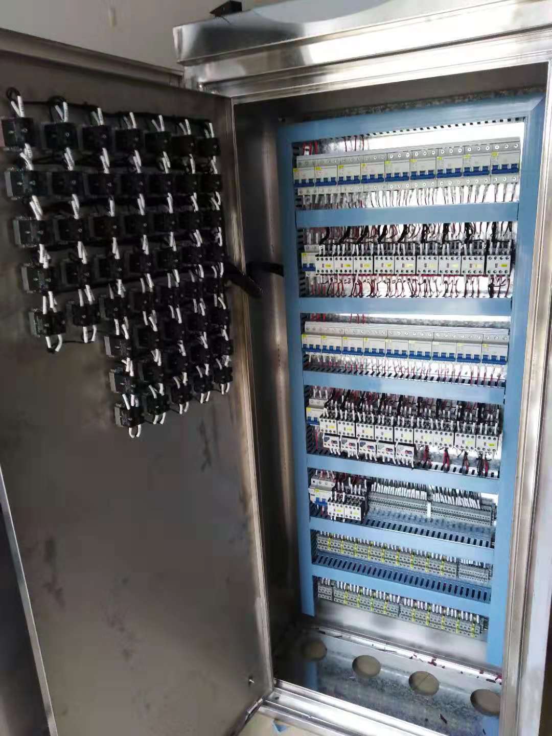 低压柜